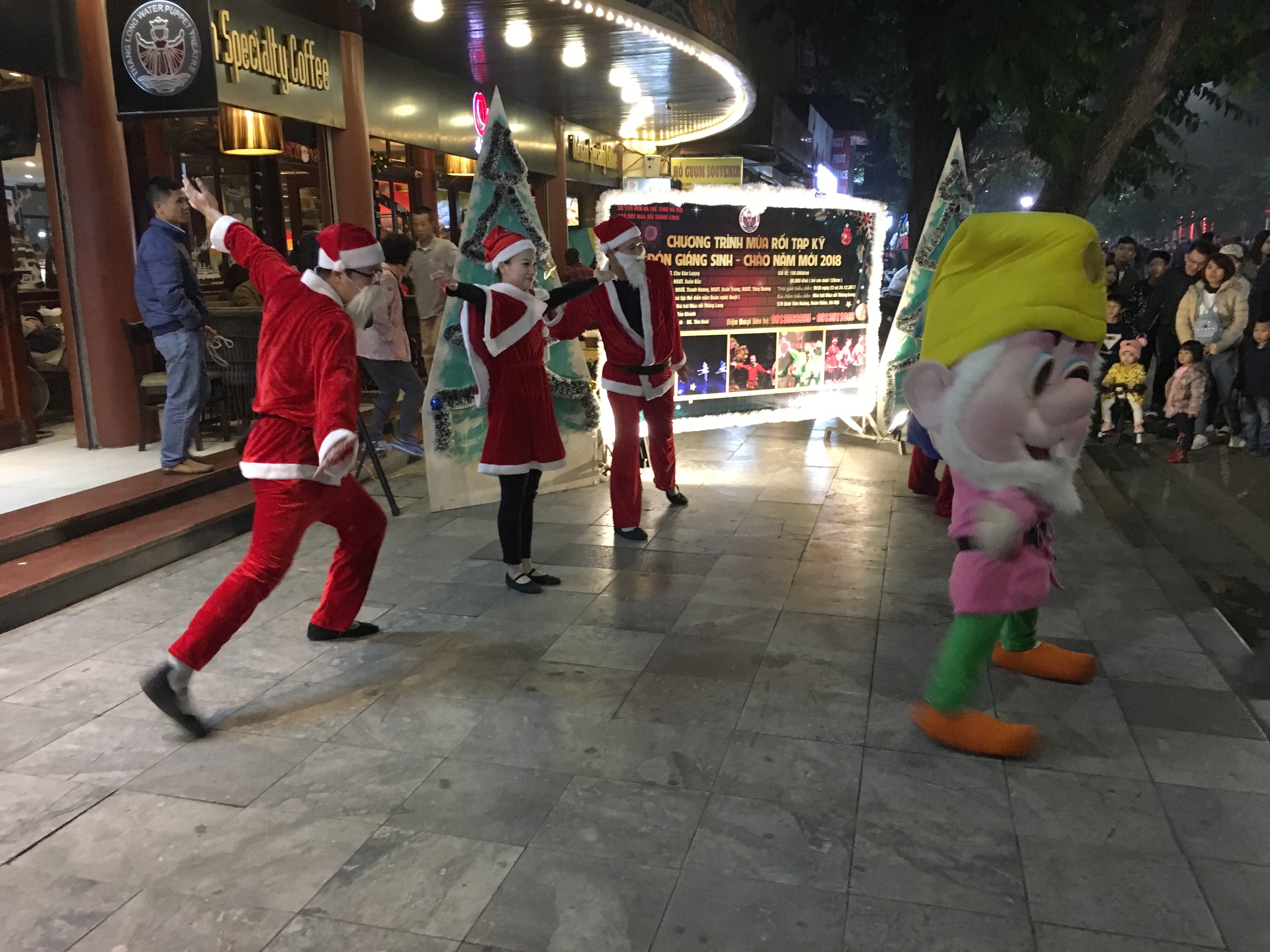 Santa’s dancing to Gangnam Style. 