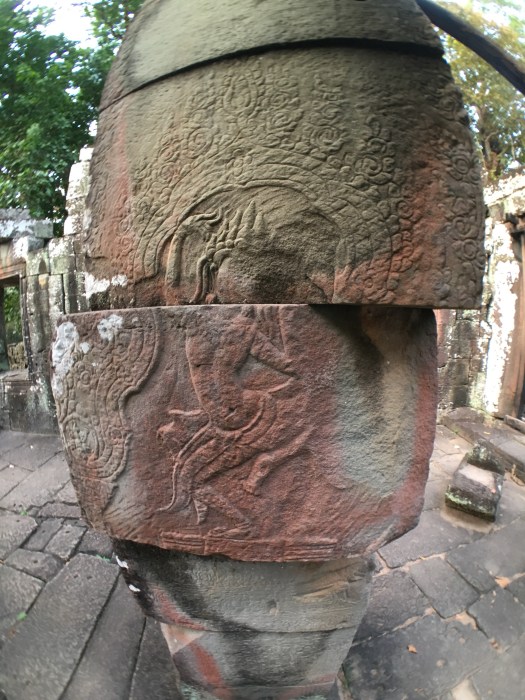 I love the earthy colours! 